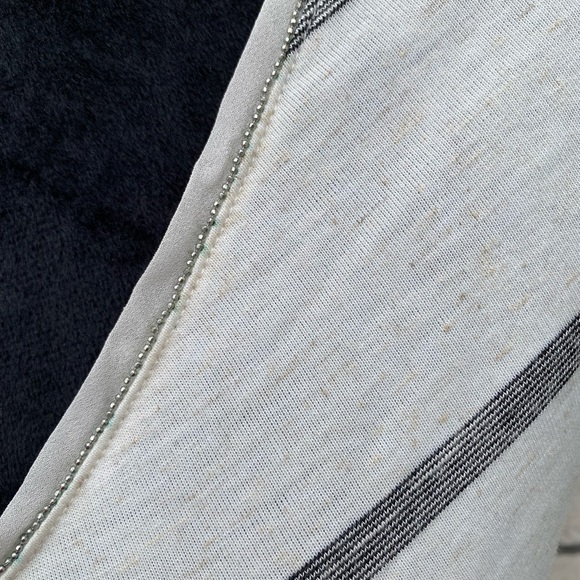 Intricate top by WHBM - Picture 3 of 7